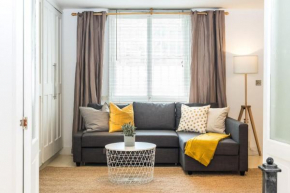 Spacious beautiful just-renovated flat with patio - Chelsea